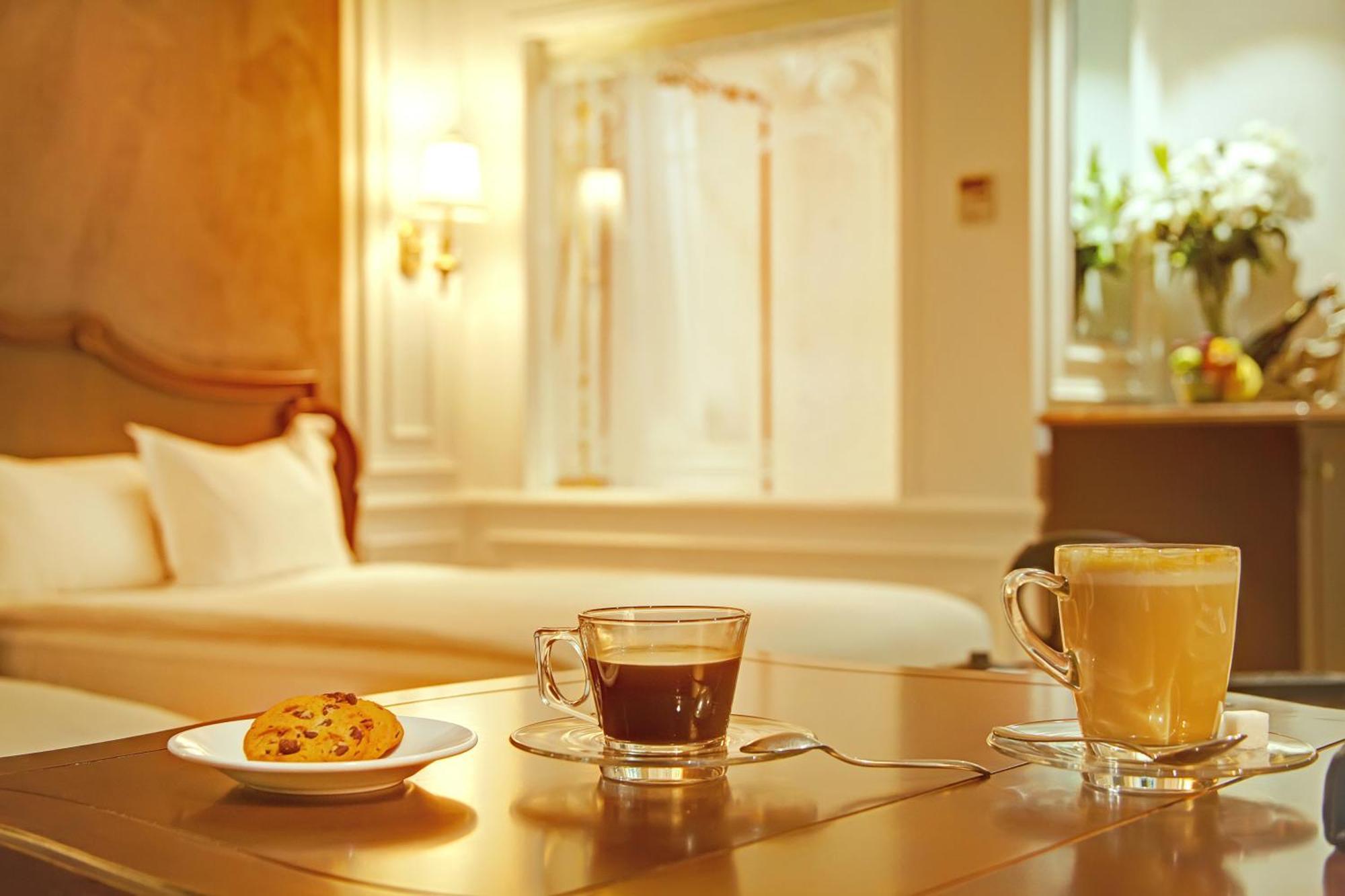 Bishrelt Hotel Ulaanbaatar Eksteriør billede