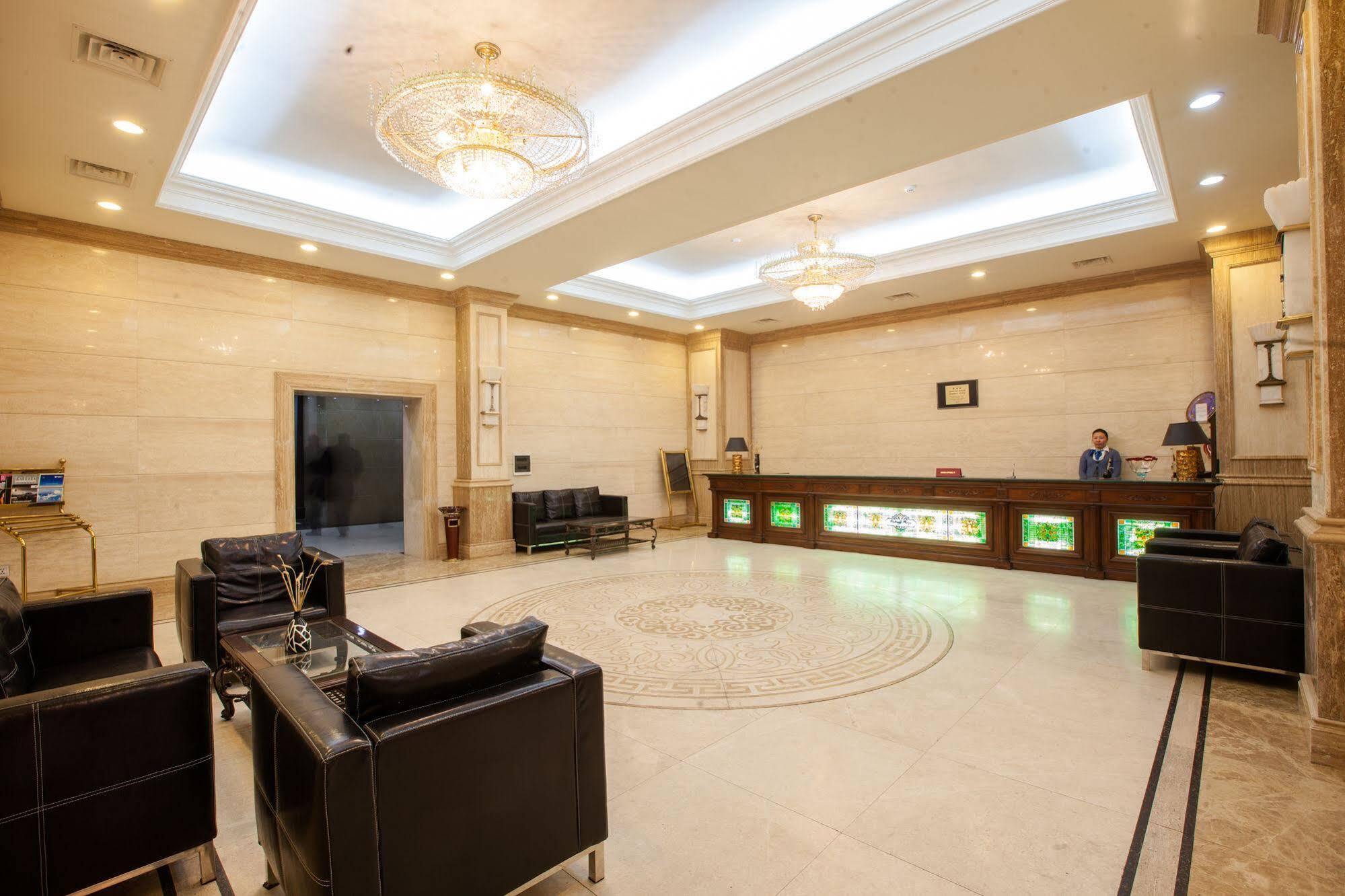 Bishrelt Hotel Ulaanbaatar Eksteriør billede