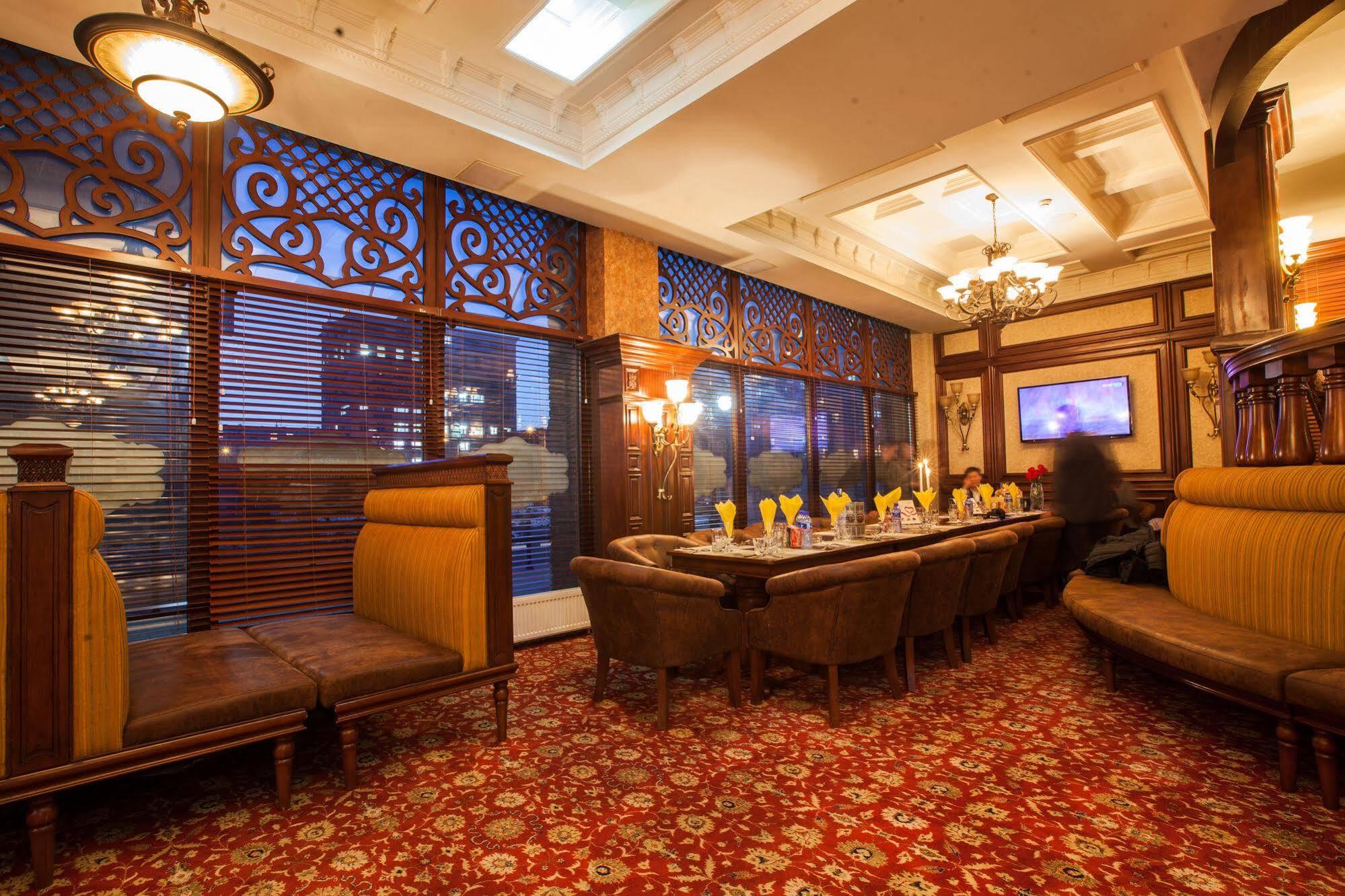 Bishrelt Hotel Ulaanbaatar Eksteriør billede